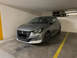 Utilisé 2020 Peugeot 208 Allure Citadine | 11 490 € (Bon prix)