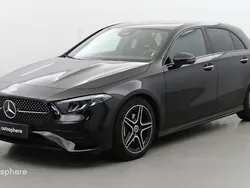 Noir Utilisé 2024 Mercedes A200 AMG line Berline | 37 999 € (Prix juste)