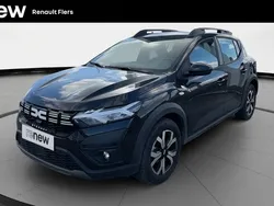 Noir Utilisé 2024 Dacia Sandero Expression Citadine | 16 190 € (Prix juste)