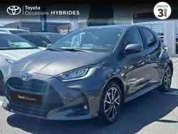 Gris Utilisé 2022 Toyota Yaris Hybrid Design | 18 490 € (Super prix)