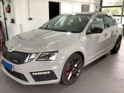 Noir Utilisé 2017 Skoda Octavia RS Berline | 23 990 € (Prix juste)