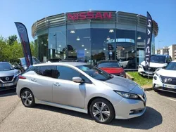 Gris Utilisé 2021 Nissan Leaf Tekna Citadine | 16 790 € (Prix juste)