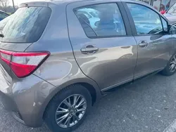 Gris Utilisé 2017 Toyota Yaris Berline | 12 500 € (Prix juste)