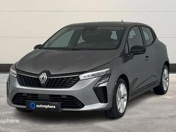Utilisé 2024 Renault Clio V Evolution Berline | 16 499 € (Prix juste)