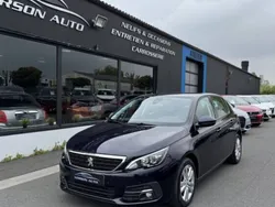 Utilisé 2018 Peugeot 308 Berline | 11 990 € (Prix juste)