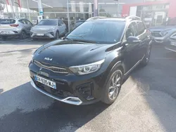 Utilisé 2024 Kia Stonic GT-Line SUV | 21 998 € (Prix assez cher)