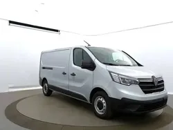 Blanc Nouvelle 2024 Renault Trafic Van | 30 500 € (Bon prix)