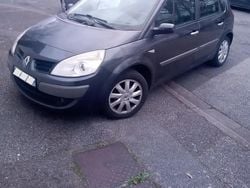 Utilisé 2007 Renault Scénic II Dynamique Monospace | 1 300 €