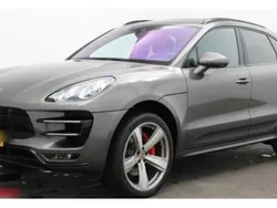 Utilisé 2015 Porsche Macan Turbo SUV | 32 900 €