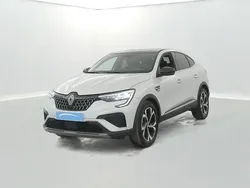 Utilisé 2024 Renault Arkana Techno SUV | 26 070 € (Prix juste)
