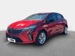 Rouge Utilisé 2024 Renault Clio V Evolution Citadine | 15 490 € (Prix juste)