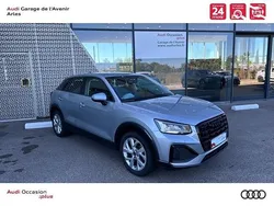 Argent fleuret métallisé Utilisé 2023 Audi Q2 Design SUV | 27 900 €