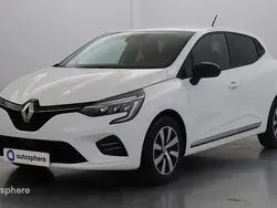 Blanc Utilisé 2022 Renault Clio V Evolution Berline | 14 999 € (Prix juste)
