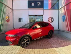 Rouge Nouvelle 2025 Alfa Romeo Tonale SUV | 46 990 € (Prix juste)