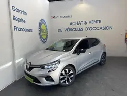Gris Utilisé 2022 Renault Clio V Business Berline | 14 490 € (Bon prix)