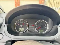 Gris Utilisé 2004 Ford Fiesta Trend Citadine | 1 900 € (Prix juste)