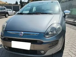 Gris Utilisé 2011 Fiat Punto Evo S Citadine | 2 400 €