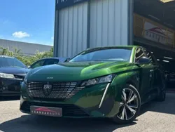 Vert Utilisé 2022 Peugeot 308 Allure Berline | 18 990 € (Prix juste)