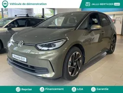 Noir Nouvelle 2025 VW ID.3 Pro Citadine | 37 990 € (Prix assez cher)