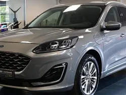 Gris Utilisé 2021 Ford Kuga Vignale SUV | 23 959 € (Prix juste)