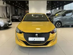 Jaune Utilisé 2020 Peugeot 208 GT-line Citadine | 15 990 € (Prix juste)