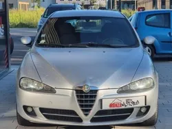 Gris Utilisé 2009 Alfa Romeo 147 Citadine | 3 500 €