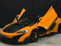 Orange Utilisé 2016 McLaren 675LT Coupé | 289 990 €