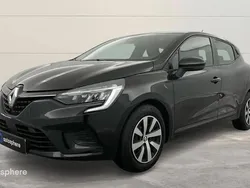 Utilisé 2023 Renault Clio V Equilibre Berline | 16 499 € (Prix juste)