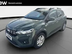 Vert Utilisé 2024 Dacia Sandero Expression Citadine | 16 590 €