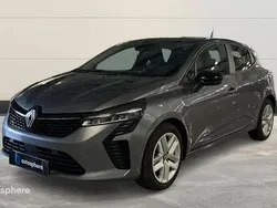 Gris Utilisé 2024 Renault Clio V Evolution Berline | 16 499 € (Prix juste)