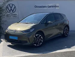Noir Utilisé 2024 VW ID.3 Pro Citadine | 29 890 € (Prix juste)
