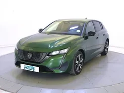 Vert Utilisé 2023 Peugeot 308 Allure Berline | 22 990 € (Prix juste)
