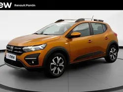 Orange Utilisé 2021 Dacia Sandero Comfort Citadine | 12 990 € (Prix juste)
