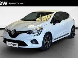 Blanc Utilisé 2023 Renault Clio V Evolution Citadine | 13 996 €