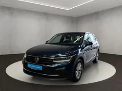 Bleu Utilisé 2022 VW Tiguan SUV | 26 200 €