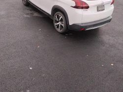 Blanc Utilisé 2017 Peugeot 2008 S SUV | 7 500 € (Super prix)