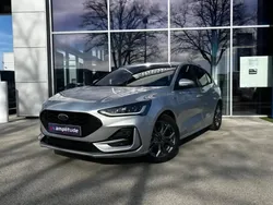 Gris Utilisé 2025 Ford Focus ST-Line X Berline | 28 490 € (Bon prix)