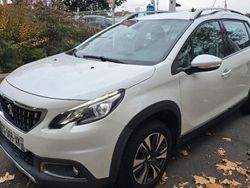 Blanc Utilisé 2016 Peugeot 2008 Allure SUV | 7 990 € (Prix juste)