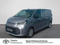 Gris Utilisé 2025 Toyota Proace Van | 33 960 € (Prix assez cher)