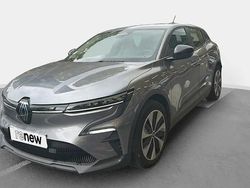 Gris Utilisé 2022 Renault Mégane Evolution Berline | 22 980 € (Prix juste)