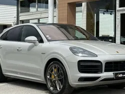 Utilisé 2019 Porsche Cayenne Turbo S SUV | 122 900 €