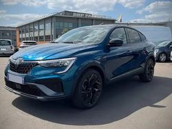 Bleu Nouvelle 2025 Renault Arkana Esprit Alpine SUV | 32 890 € (Prix cher)