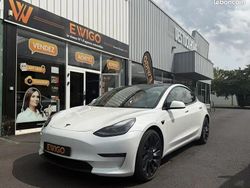 Blanc Utilisé 2020 Tesla Model 3 Performance Berline | 26 990 € (Prix juste)