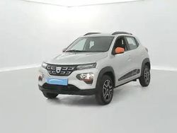 Gris Occasion 2022 Dacia Spring Comfort Plus Citadine | 8 970 € (Prix juste)
