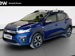 Bleu Utilisé 2023 Dacia Sandero Expression Citadine | 15 990 € (Prix assez cher)
