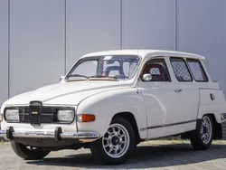 Blanc Utilisé 1975 Saab 9-5 Citadine | 16 450 €