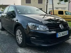 Noir Utilisé 2013 VW Golf VII Trendline Berline | 7 790 € (Prix juste)