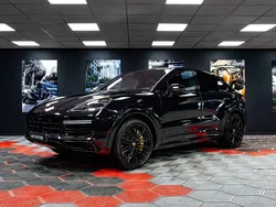 Noir Utilisé 2020 Porsche Cayenne Turbo S SUV | 122 900 € (Prix juste)