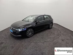 Noir Utilisé 2023 VW Golf VIII Style Berline | 27 990 € (Prix juste)