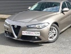 Utilisé 2016 Alfa Romeo Giulia Berline | 16 990 € (Bon prix)